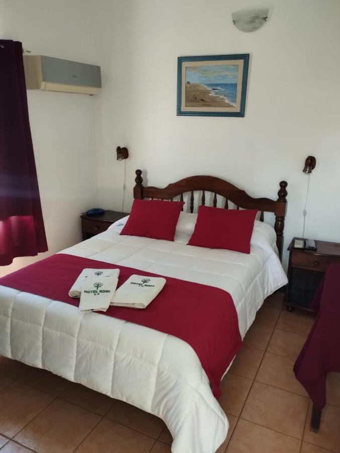 Hotel Romi Κολονία ντε Σακραμεντο Εξωτερικό φωτογραφία