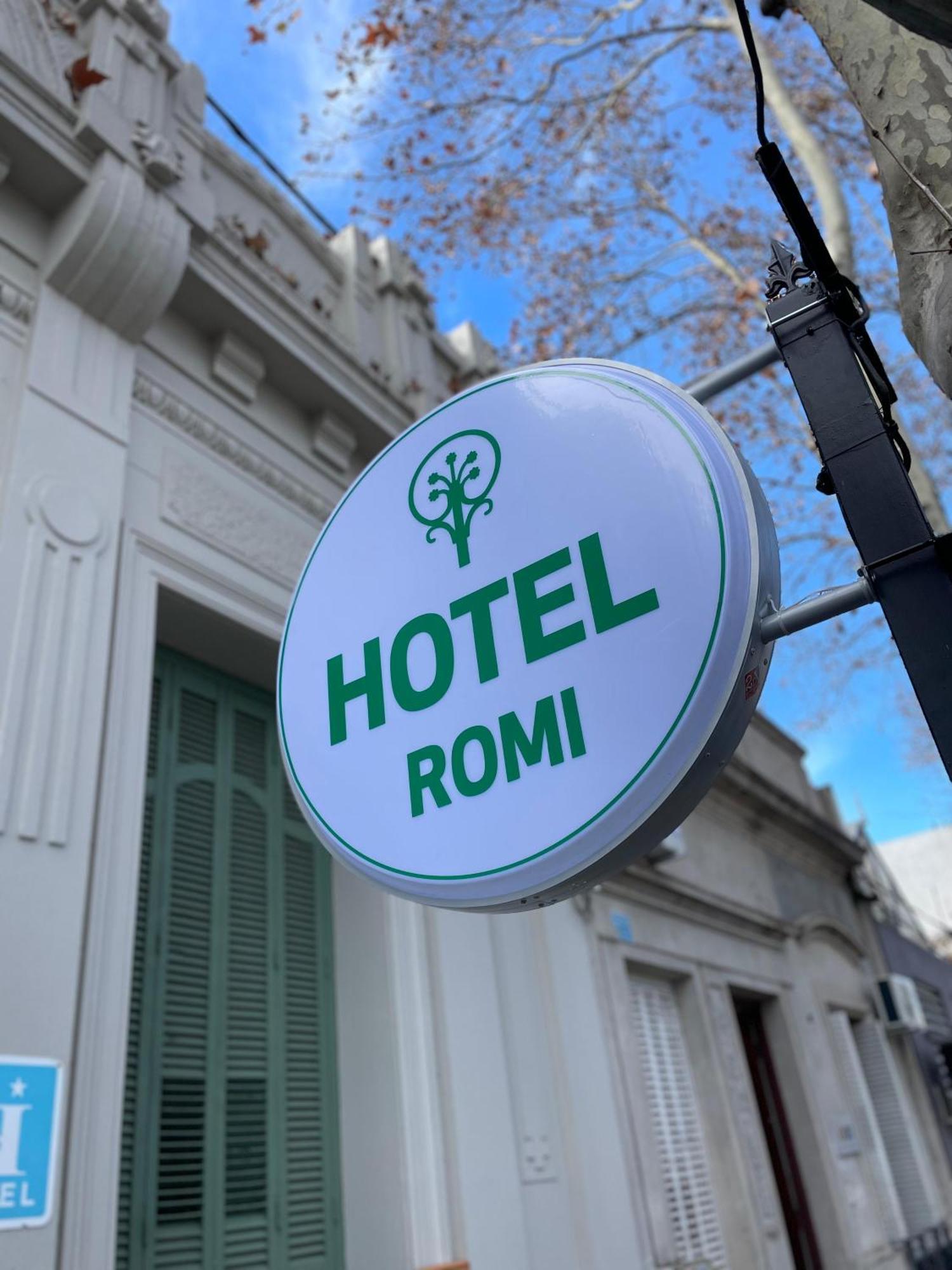 Hotel Romi Κολονία ντε Σακραμεντο Εξωτερικό φωτογραφία