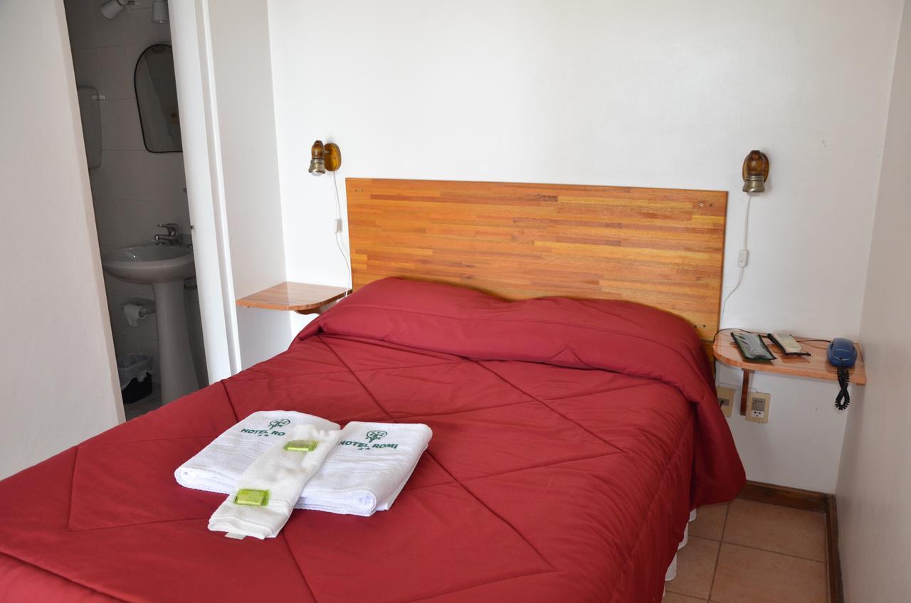 Hotel Romi Κολονία ντε Σακραμεντο Εξωτερικό φωτογραφία