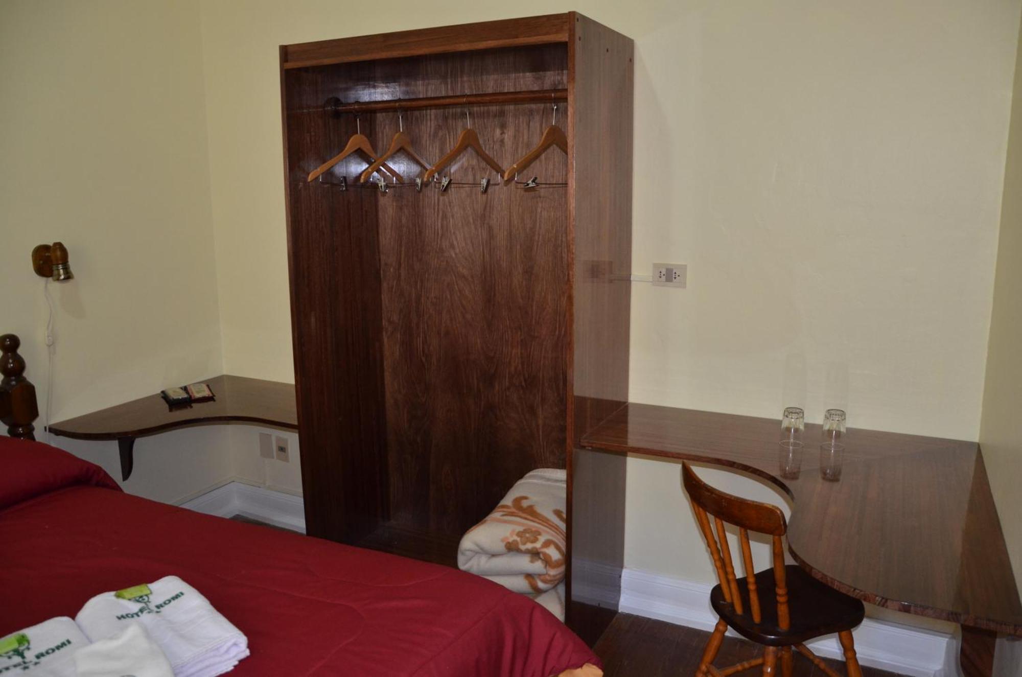 Hotel Romi Κολονία ντε Σακραμεντο Εξωτερικό φωτογραφία