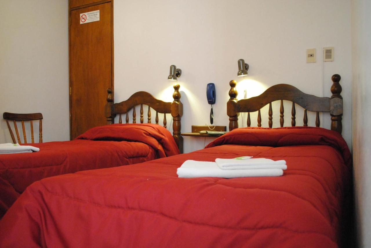 Hotel Romi Κολονία ντε Σακραμεντο Εξωτερικό φωτογραφία